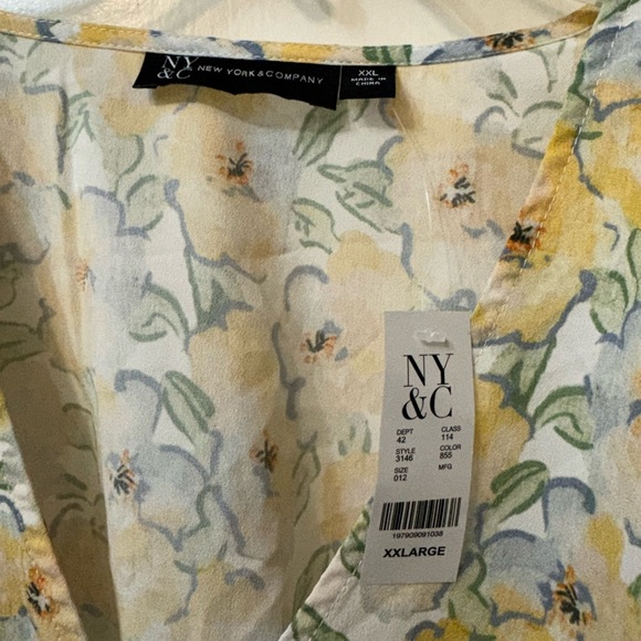 New York & Company Floral Peplum Blouse - Yellow and Green - Picture 4 of 4